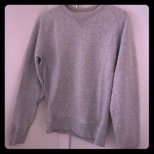 GAP light grey sweatshirt